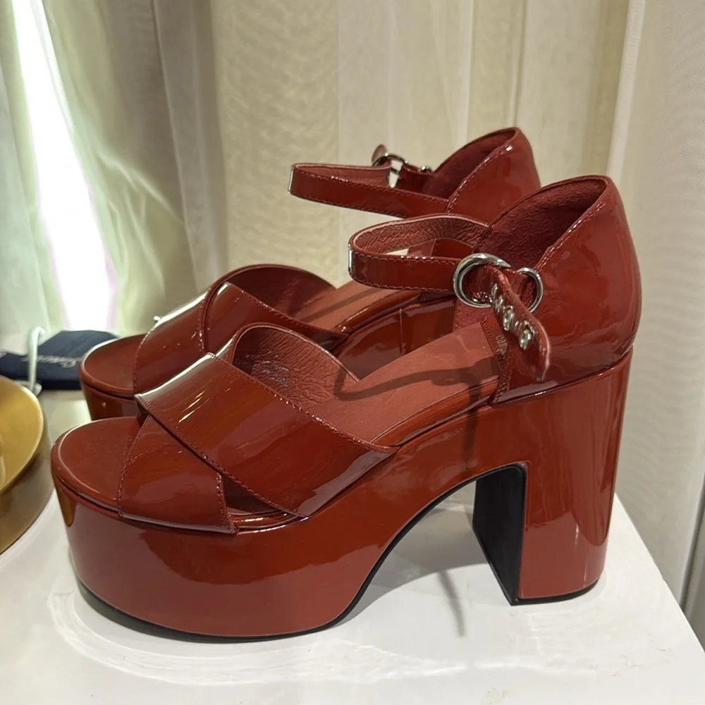 Jeffrey Campbell Platform Sandals - Picture 2 of 4